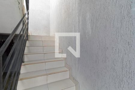 Entrada de casa à venda com 2 quartos, 112m² em Vale das Orquídeas, Contagem