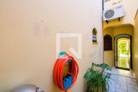 Garagem de casa à venda com 3 quartos, 225m² em Vila Homero Thon, Santo André