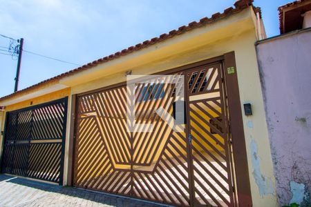Fachada de casa à venda com 3 quartos, 225m² em Vila Homero Thon, Santo André