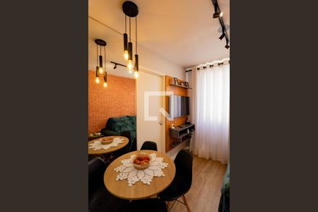 Sala de apartamento à venda com 2 quartos, 34m² em Jardim Taquaral, São Paulo