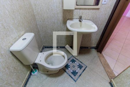 Banheiro de casa à venda com 2 quartos, 58m² em Vila Ema, São Paulo