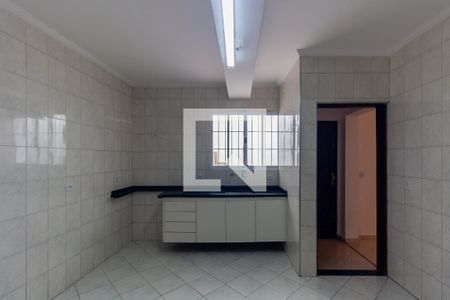 Cozinha de casa para alugar com 2 quartos, 330m² em Vila Ema, São Paulo