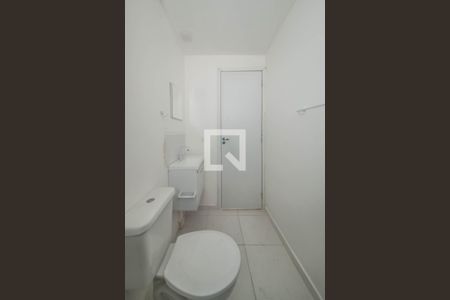 Banheiro de apartamento à venda com 1 quarto, 33m² em Vila Gumercindo, São Paulo