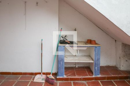 Quintal de casa à venda com 3 quartos, 120m² em Alto da Lapa, São Paulo