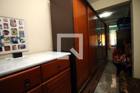 Closet de casa à venda com 2 quartos, 171m² em Penha Circular, Rio de Janeiro