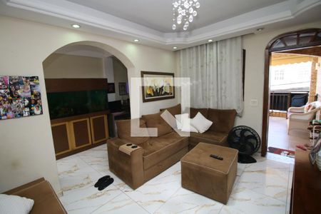 Sala de casa à venda com 2 quartos, 171m² em Penha Circular, Rio de Janeiro