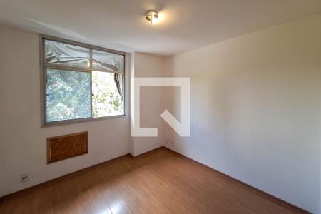 Quarto  de apartamento para alugar com 2 quartos, 80m² em Icaraí, Niterói
