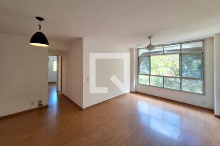 Sala de apartamento para alugar com 2 quartos, 80m² em Icaraí, Niterói
