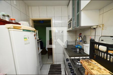 Cozinha de apartamento à venda com 3 quartos, 57m² em Maria Virgínia, Belo Horizonte