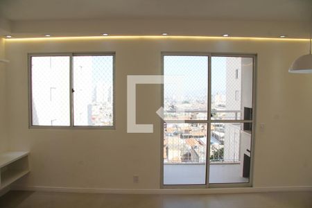Sala de apartamento à venda com 3 quartos, 70m² em Vila das Bandeiras, Guarulhos