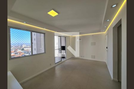 Sala de apartamento à venda com 3 quartos, 70m² em Vila das Bandeiras, Guarulhos