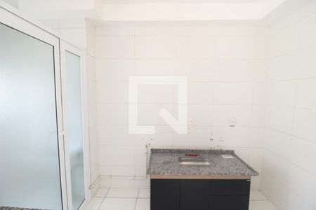 Cozinha de apartamento para alugar com 2 quartos, 50m² em Limão, São Paulo