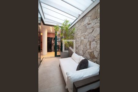 Varanda de apartamento à venda com 2 quartos, 68m² em Leblon, Rio de Janeiro