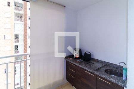Sacada de apartamento à venda com 2 quartos, 58m² em Vila Ema, São Paulo