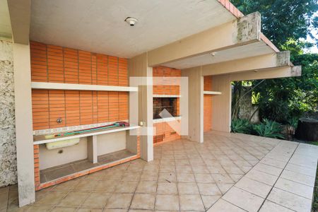 Varanda de casa à venda com 4 quartos, 500m² em Menino Deus, Porto Alegre