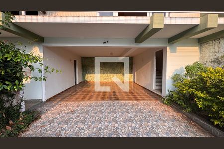 Garagem de casa à venda com 3 quartos, 252m² em Jardim do Trevo, Campinas