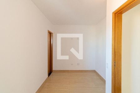 Suíte 1 de casa de condomínio à venda com 2 quartos, 118m² em Vila Sao Geraldo, São Paulo