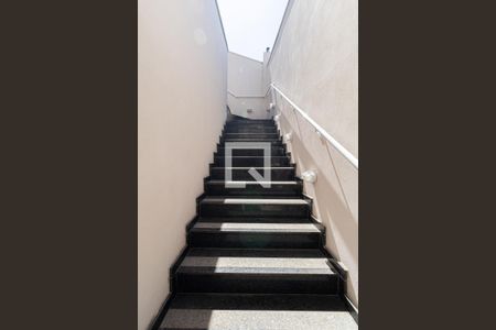 Escada Externa de casa de condomínio à venda com 2 quartos, 118m² em Vila Sao Geraldo, São Paulo