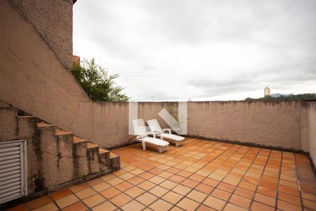 Área comum de casa à venda com 3 quartos, 235m² em Parque Sao Domingos, São Paulo