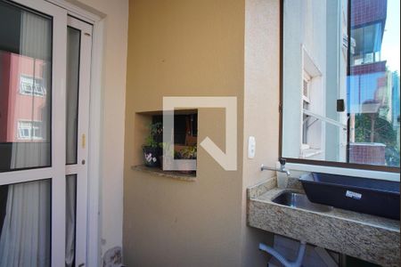  Varanda de apartamento à venda com 2 quartos, 67m² em Jardim Itu, Porto Alegre