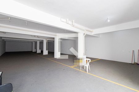 Garagem  de casa de condomínio à venda com 2 quartos, 118m² em Vila Sao Geraldo, São Paulo