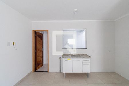 Sala/Cozinha/Área de Serviço  de casa de condomínio à venda com 2 quartos, 118m² em Vila Sao Geraldo, São Paulo
