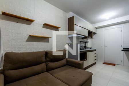 Sala de apartamento para alugar com 1 quarto, 28m² em Parque Maria Helena, São Paulo