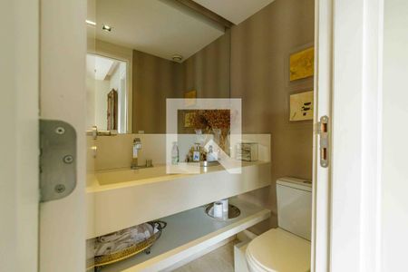 Lavabo de apartamento à venda com 4 quartos, 363m² em Barra da Tijuca, Rio de Janeiro