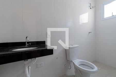 Banheiro Suíte  de casa de condomínio à venda com 2 quartos, 118m² em Vila Sao Geraldo, São Paulo
