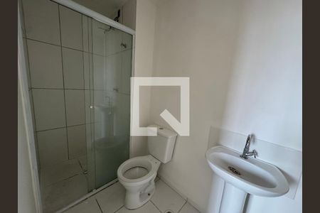 Banheiro da Suíte de apartamento para alugar com 3 quartos, 49m² em Veloso, Osasco