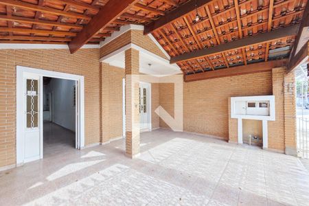 Garagem de casa para alugar com 5 quartos, 284m² em Jardim Ismenia, São José dos Campos