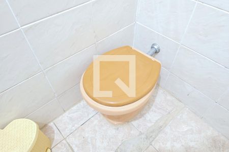 Banheiro de casa para alugar com 5 quartos, 284m² em Jardim Ismenia, São José dos Campos
