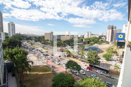 Terraço - Vista de kitnet/studio para alugar com 1 quarto, 25m² em Jardim das Acacias, São Paulo