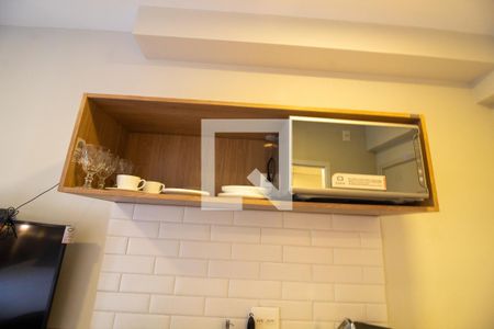 Cozinha de kitnet/studio para alugar com 1 quarto, 25m² em Jardim das Acacias, São Paulo