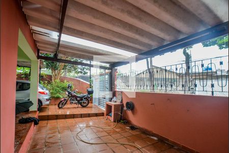 Quintal de casa para alugar com 2 quartos, 217m² em Jardim Stetel, Santo André