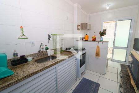 Cozinha de apartamento para alugar com 1 quarto, 59m² em Guilhermina, Praia Grande
