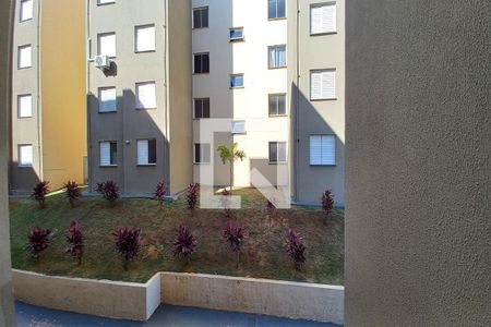 Vista da sala de apartamento para alugar com 2 quartos, 47m² em Residencial Cosmos, Campinas