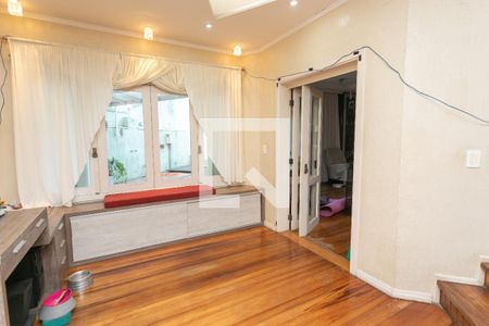 Sala 1 de casa à venda com 4 quartos, 326m² em Jardim Itu, Porto Alegre