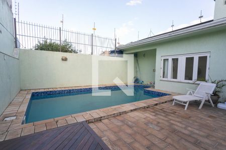 Piscina de casa à venda com 4 quartos, 326m² em Jardim Itu, Porto Alegre