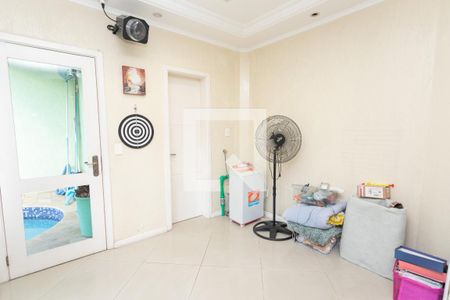 Sala 2 de casa à venda com 4 quartos, 326m² em Jardim Itu, Porto Alegre