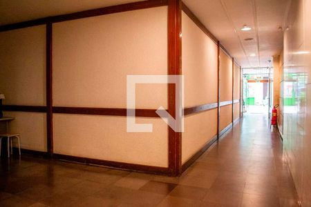 Hall social de apartamento à venda com 1 quarto, 45m² em Centro Histórico, Porto Alegre