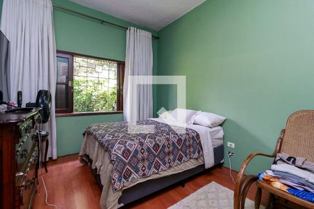 Quarto 1 de casa para alugar com 3 quartos, 380m² em Chácara Monte Alegre, São Paulo