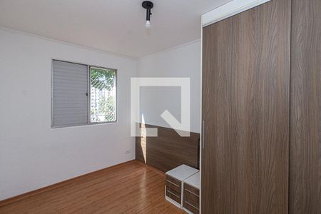 Quarto 2 de apartamento para alugar com 2 quartos, 52m² em Jardim Sao Saverio, São Paulo