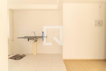 Cozinha de apartamento à venda com 2 quartos, 43m² em Parque Bristol, São Paulo