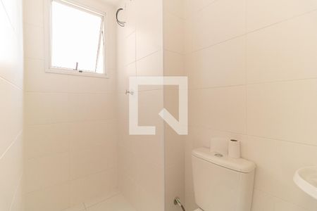 Banheiro de apartamento à venda com 2 quartos, 43m² em Parque Bristol, São Paulo