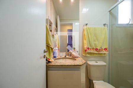 Banheiro de apartamento à venda com 3 quartos, 65m² em Vila Paulista, São Paulo