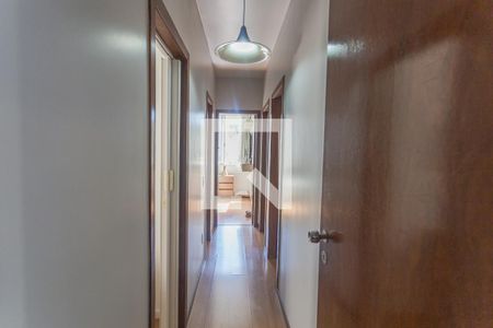 Corredor de apartamento à venda com 4 quartos, 300m² em Anchieta, Belo Horizonte