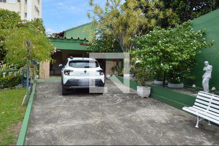 Garagem  de casa à venda com 5 quartos, 310m² em Pechincha, Rio de Janeiro