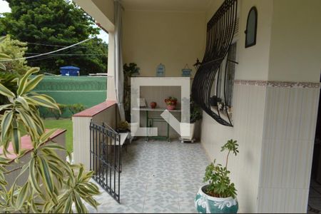 Entrada de casa à venda com 5 quartos, 310m² em Pechincha, Rio de Janeiro