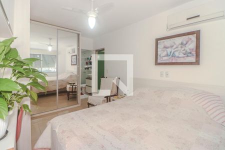 Suíte de apartamento à venda com 3 quartos, 100m² em Passo D’areia, Porto Alegre